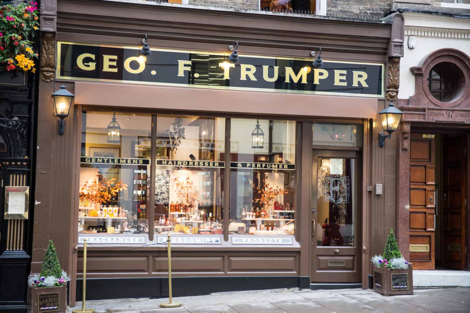 Barber Shop In St James's London Luxury Barbers In SW1 Geo. F. Trumper